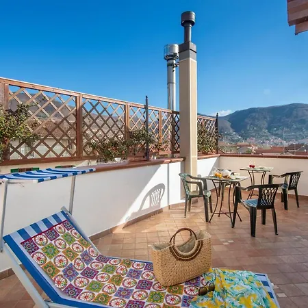 Hakuna Matata Tra Sentieri Apartment *