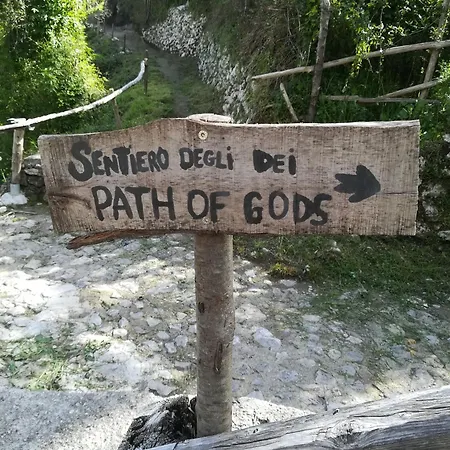 Hakuna Matata Tra Sentieri Apartament *