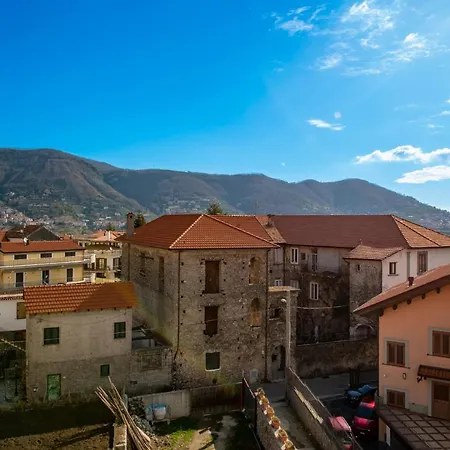 Lägenhet Hakuna Matata Tra Sentieri *