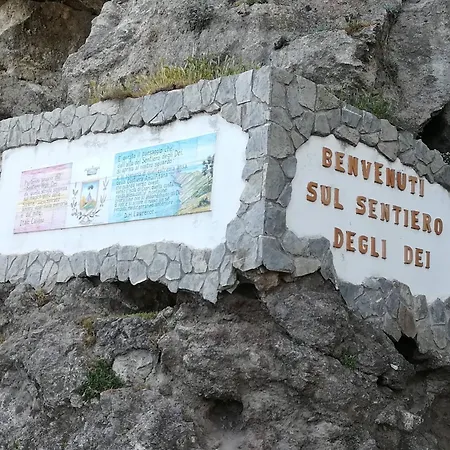 Hakuna Matata Tra Sentieri Appartement *